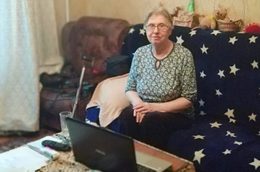 Жительница из Лианозова на пенсии осваивает онлайн-программы